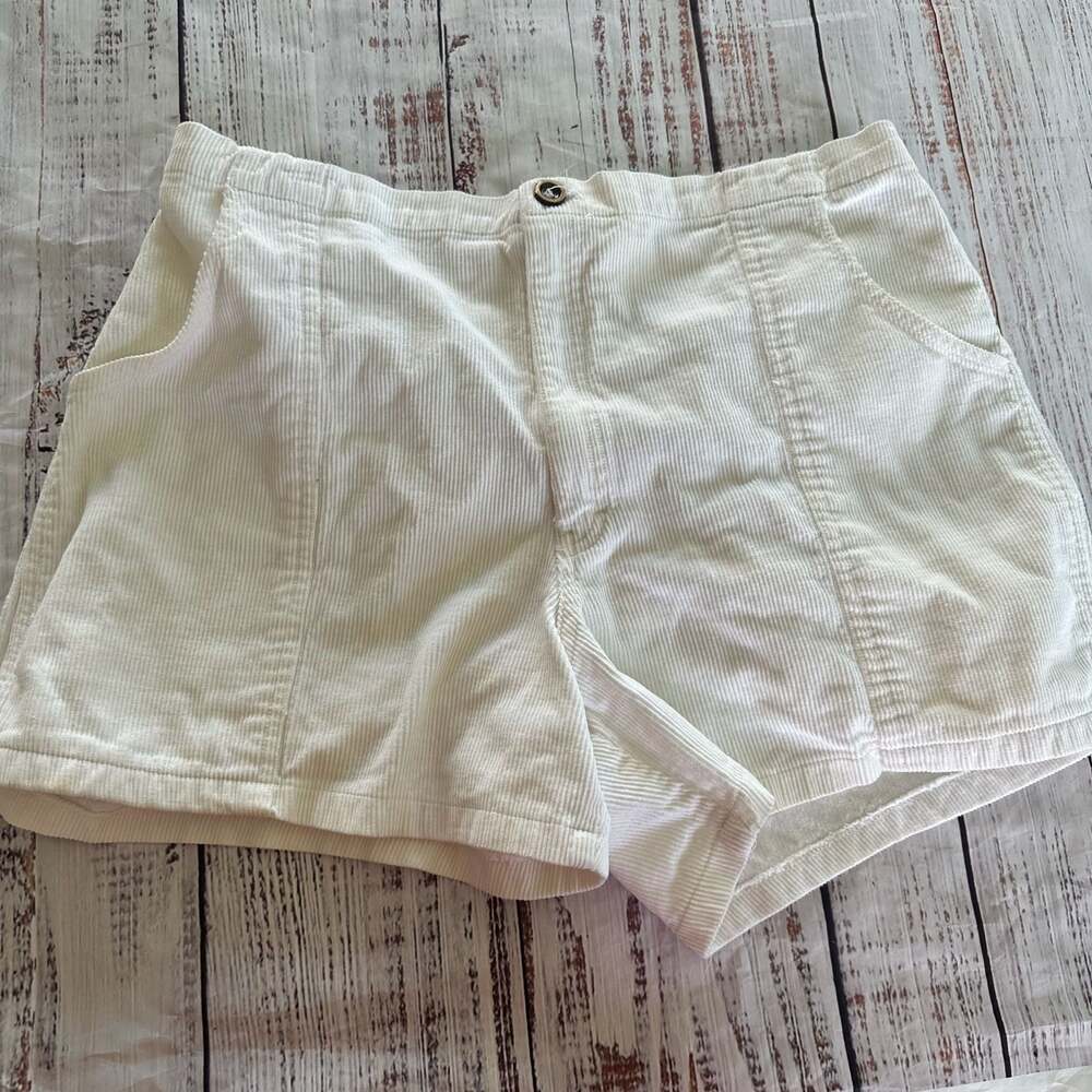 Vintage Weeds White High Rise Corduroy Shorts Summer Casual Preppy Cottagecore-M